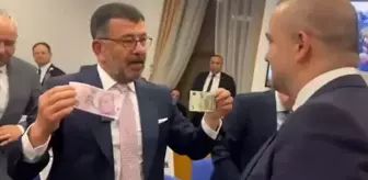 Merkez Bankası Başkanı Karahan'a Meclis'te dövizli protesto