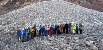 Hakkari'de Buz Tırmanışı B Kampı Tamamlandı