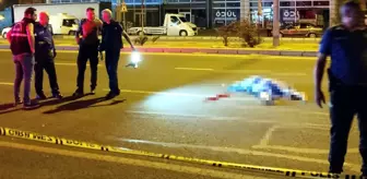 Önce hafif ticari araç çarptı sonra otomobil ezdi