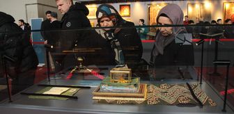 Sivas'ta 'Kutsal Emanetler ve Vakıf Eserleri Sergisi' Açıldı