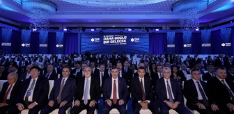 Cumhurbaşkanı Yardımcısı Yılmaz, 'TİSK 4. Birlikte Daha Güçlü Bir Gelecek Zirvesi'nde konuştu: