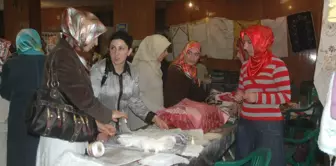 Hakkari'de Dar Gelirli Öğrenciler Yararına Kermes