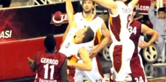 Galatasaray-Erdemir : 68-65