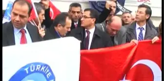 Fransız Konsolosluğu Önünde Protesto Sen İzmir İl Temsilciliği, Fransa Parlamentosu'nun Sözde...