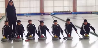 Sokaktan Geldiler, Geleceğin Curlingcileri Olacaklar