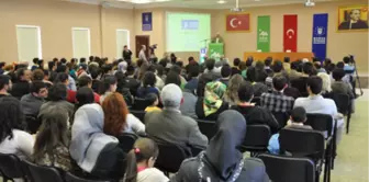 Demokrasinin Gelişimine Katkı