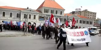 Sağlık Çalışanları Doktor Önlüğü Yaktı