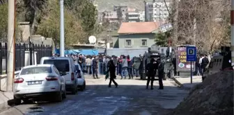 Cizre'de Nevruz Kutlamalarında Gözaltına Alınan 69 Kişi Adliyede