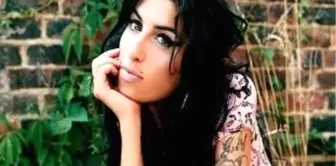 İngiliz Şarkıcı Amy Winehouse Ailesine 4,6 Milyon Dolarlık Servet Bıraktı