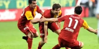 Derbi Maçta Gülen Galatasaray