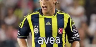 Fenerbahçeli Futbolcu Zıegler: Fenerbahçe'de Çok Mutluyum ve Uzun Yıllar Formasını Giymek İstiyorum