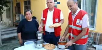 Başkan Öngel Sıcak Yemek Dağıttı