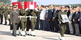 Fenalık Geçiren Şehit Annesi Oğlunu Tekerlekli Sandalyede Karşıladı