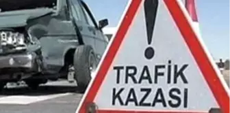 Ulaş'ta Trafik Kazası: 4 Yaralı