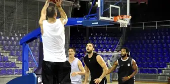 Beşiktaş Basketbol Takımı, Barcelona Regal Maçı Hazırlıklarına Başladı