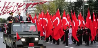 Vatan Caddesi'nde Cumhuriyet Bayramı Coşkusu