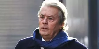 Alain Delon Geliyor