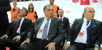 MHP'de Başkanlık Divanı, Yıldırım Tuğrul Türkeş, Edip Semih Yalçın, Sadir Durmaz, Mevlüt Karakaya,...