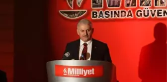 Bakan Yıldırım; Sanal Dünya Olmadan Adım Atamayacak Durumdayız