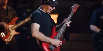 Joe Satriani KüçükÇiftlik Park'a Geliyor