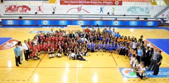 Voleybolda Antalya'nın Enleri Belli Oldu