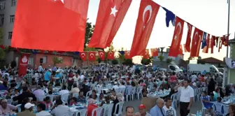 Kamiloba Mahallesinde İftar Sofrası Kuruldu