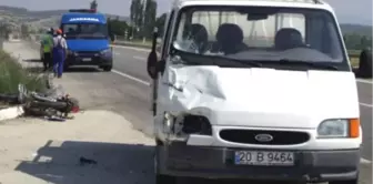 Denizli'de Trafik Kazası: 4 Yaralı