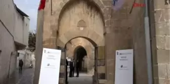 Bakan Çelik Gez Dünyayı Gör Urfa'yı