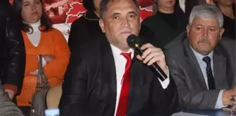 Selçuk'ta Mhp, Adayını Miting Havasında Tanıttı