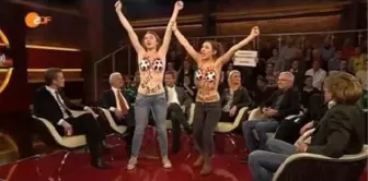 Femen Grubu Canlı Yayını Bastı