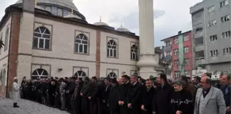 İstanbul Esenyurt'taki Silahlı Saldırıda Hayatını Kaybeden MHP'li Cengiz Akyıldız İçin Gümüşhane'de...