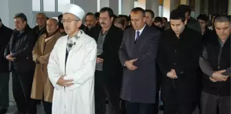 Karabük'te Cengiz Akyıldız İçin Gıyabi Cenaze Namazı Kılındı