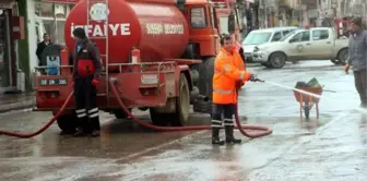 Suşehri Belediyesi Temizlik Çalışması Yaptı