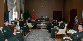 Askeri Öğrencilerden Vali Akpınar'a Ziyaret