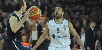 Yarı Finale Yükselen Son Takım Anadolu Efes Oldu