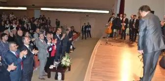 Belediye Tsm Korosu Hicaz Şarkılar Konserini Sundu