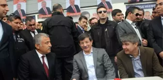 Davutoğlu'ndan MHP Seçim Bürosuna Sürpriz Ziyaret