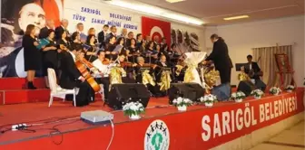 Sarıgöl Belediyesi Tsm Korosu 'Şef Necmi Eren' Adına Konser Verdi