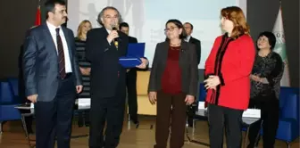 Üsküdar Üniversitesi'nde Aile Aidiyet Duygusu Konferansı