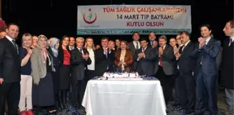 Gümüşhane'de Tıp Bayramı Hastanede Kutlandı