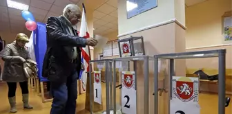 Kırım'da Gergin Referandum