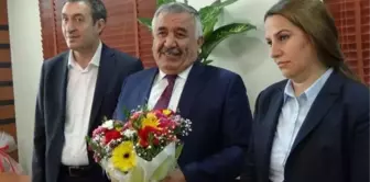 Siirt Belediyesi'nde Devir Teslim Töreni