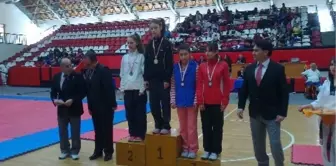 Osmaneli'de Öğrencilerin Taekwondo Başarısı