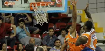 Banvit, Mersin'i 77-75 Yendi