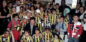 Fenerbahçeli Futbolcular, Vanlı Çocuklarla Buluştu