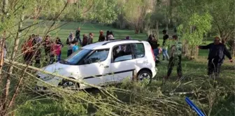 Kazada Yaralanan Kadın Askeri Ambulansla Hastaneye Götürüldü