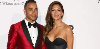 Lewis Hamilton Nicole Scherzinger ile Birlikte Yardım Gecesinde