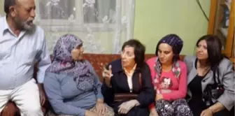 Rahşan Ecevit Kırkağaç'ta Madenci Ailesini Ziyaret Etti