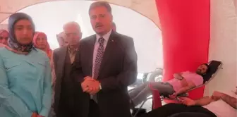 AK Parti Kadın Kollarından Kan Bağış Kampanyası