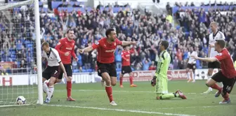 Arsenal, Cardiff'in Genç Stoperi Steven Caulker'la İlgileniyor